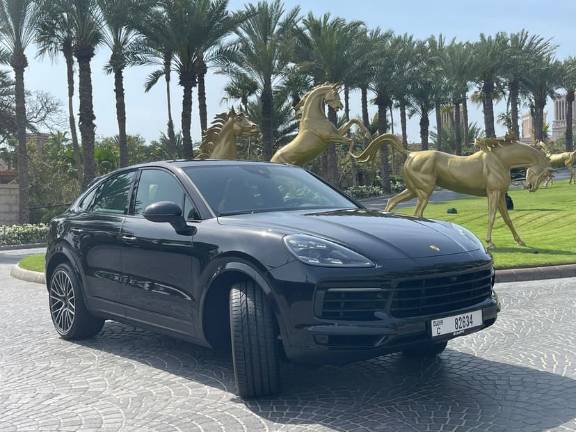 Porsche Cayenne 2022 huren Dubai - Weergave 4