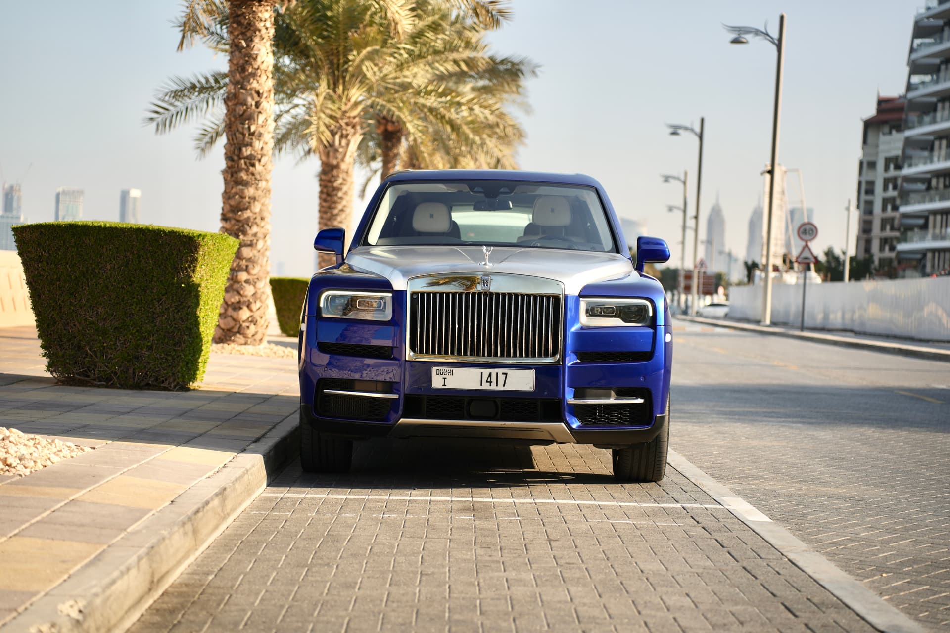 Rolls-Royce Cullinan 2020 mieten in Dubai - Ansicht 2