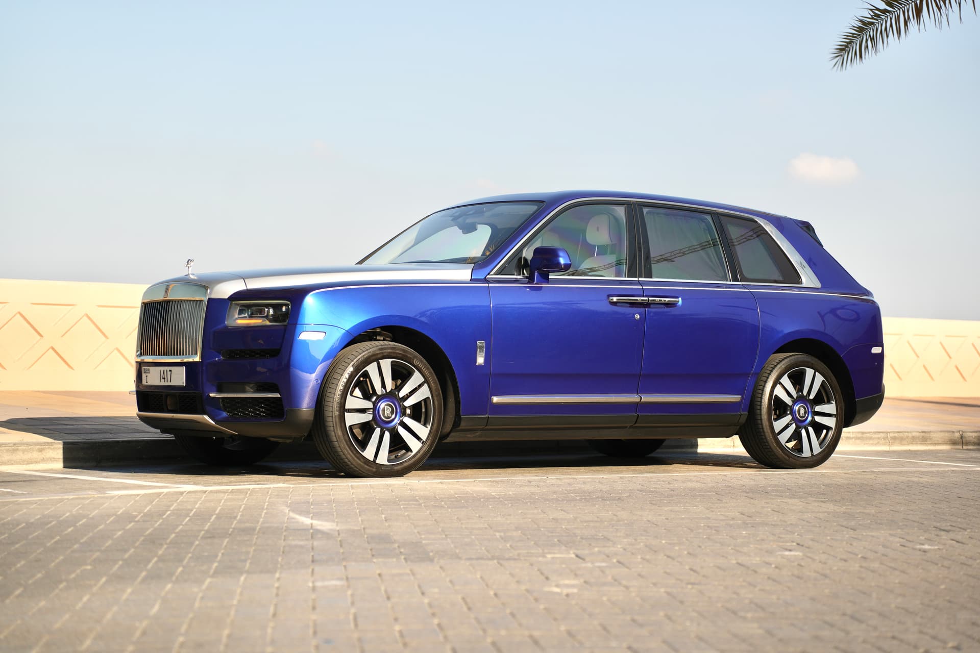 Rolls-Royce Cullinan 2020 mieten in Dubai - Ansicht 4