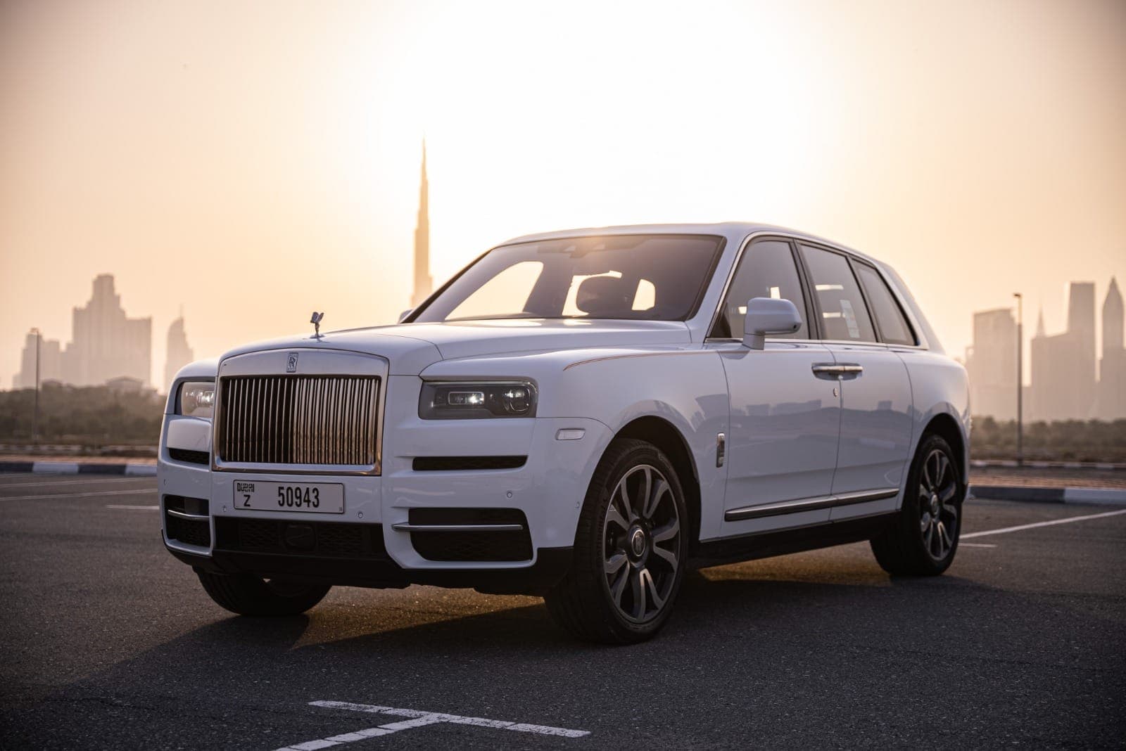 Rolls Royce Cullinan 2023 Rental Dubai - Front View