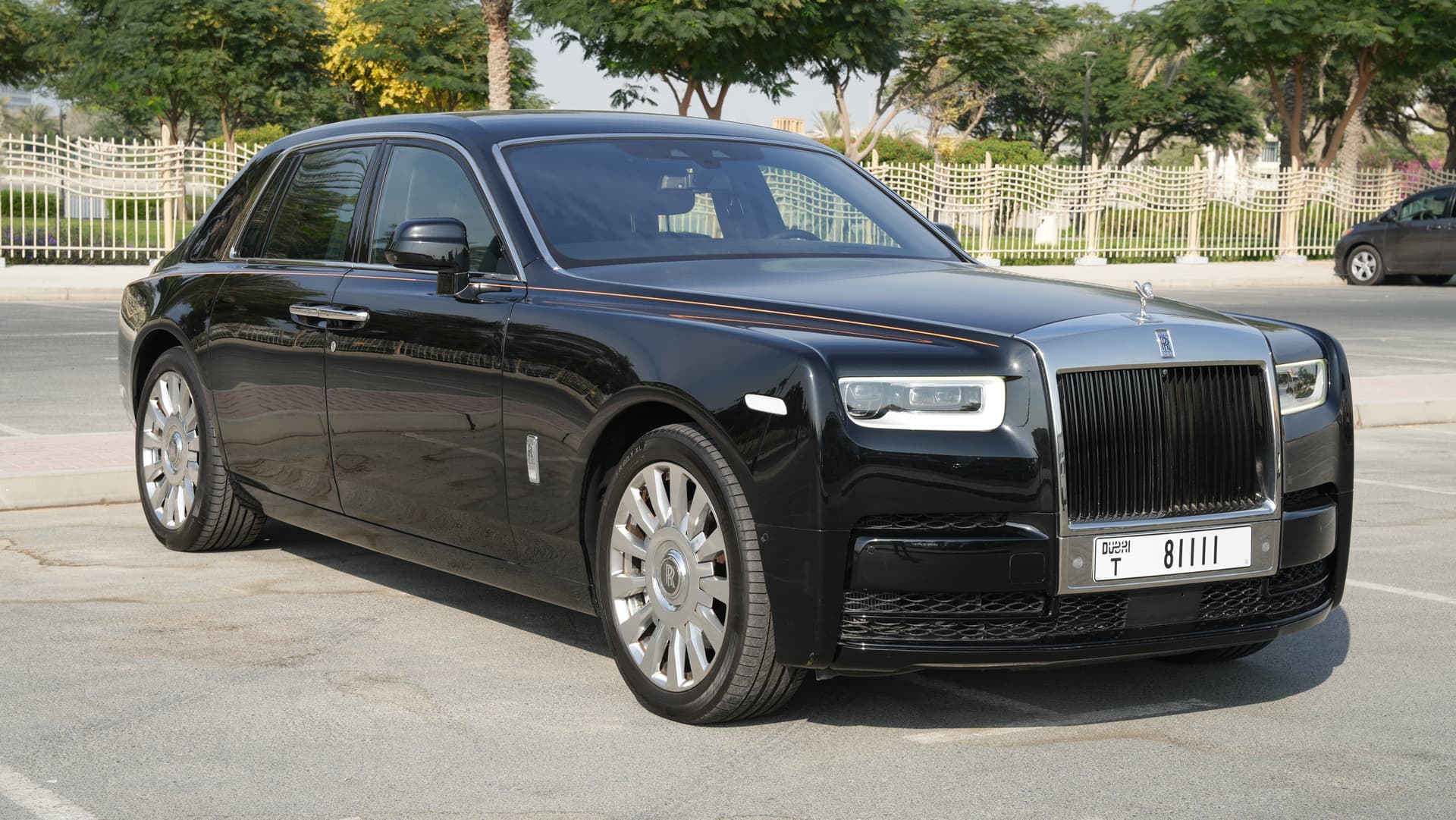 Rolls-Royce Phantom 2022 huren Dubai - Weergave 3