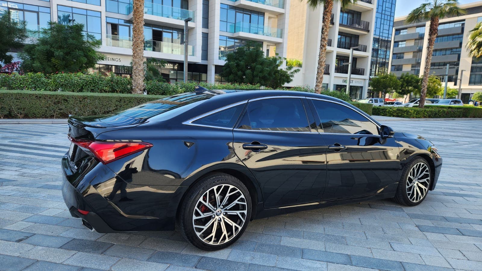 Toyota Avalon 2020 huren Dubai - Weergave 4
