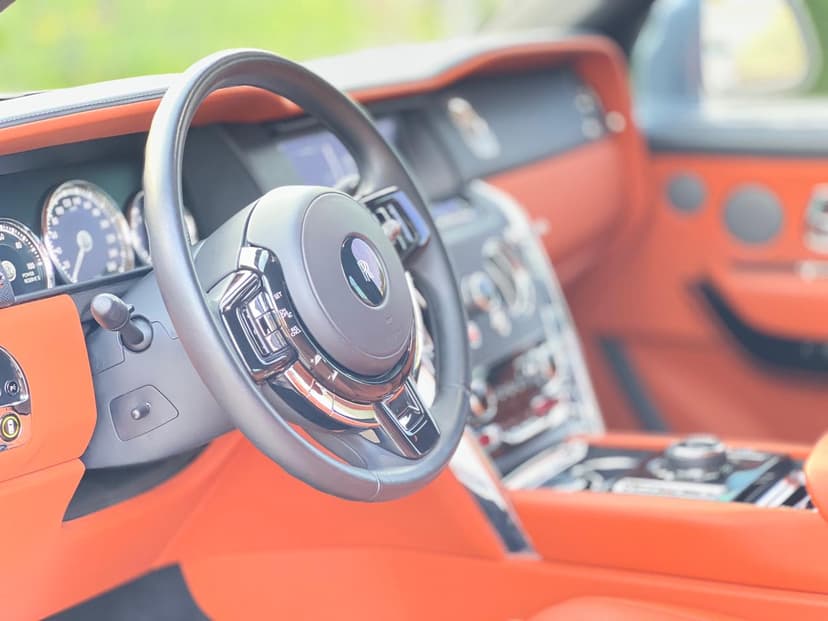 Rolls-Royce Cullinan 2020 Rental Dubai - View 6
