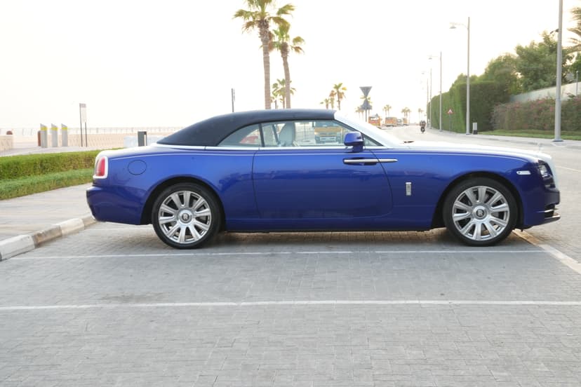 Rolls-Royce Dawn 2016 Rental Dubai - View 6