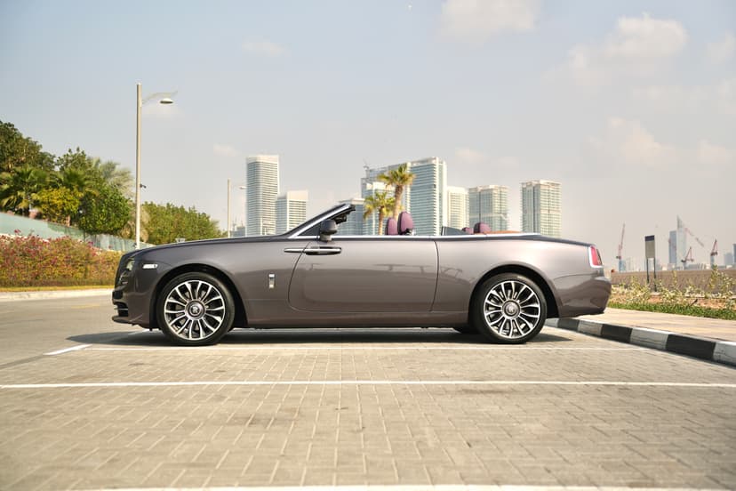 Rolls-Royce Dawn 2019 Rental Dubai - View 4