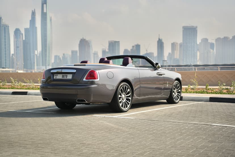 Rolls-Royce Dawn 2019 Rental Dubai - View 5