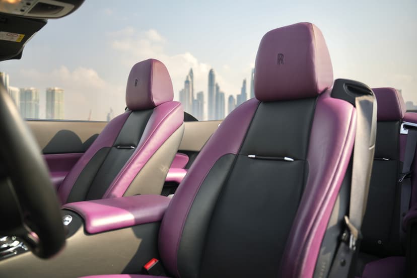 Rolls-Royce Dawn 2019 Rental Dubai - View 9