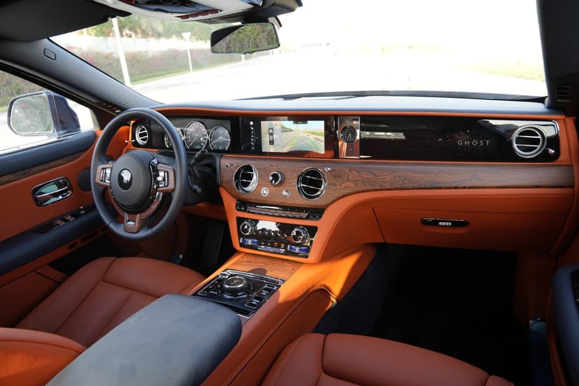 Rolls-Royce Ghost 2024 Rental Dubai - View 10