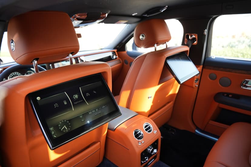 Rolls-Royce Ghost 2024 Rental Dubai - View 11