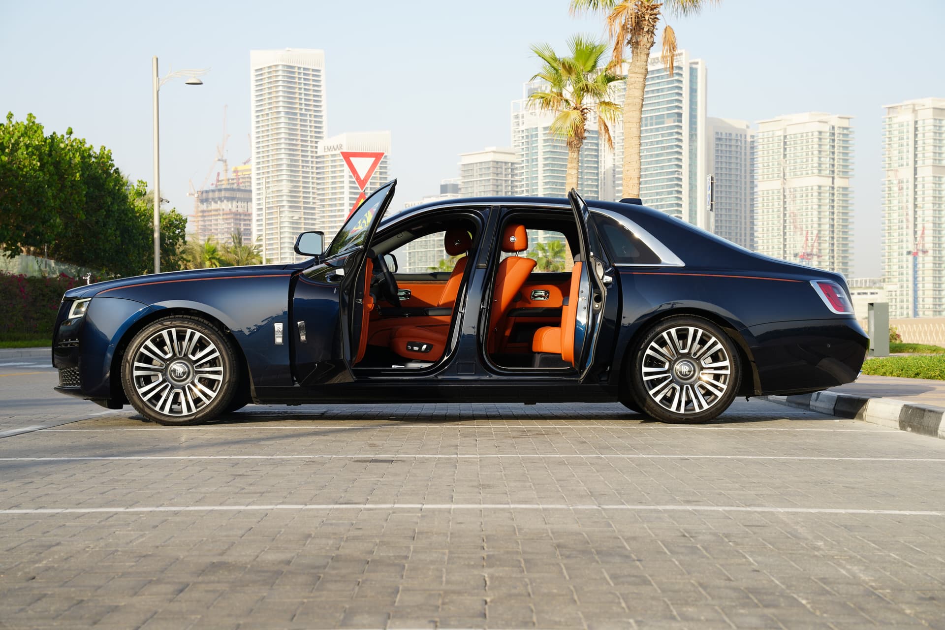تأجير Rolls-Royce Ghost 2024 في دبي - صورة تفصيلية