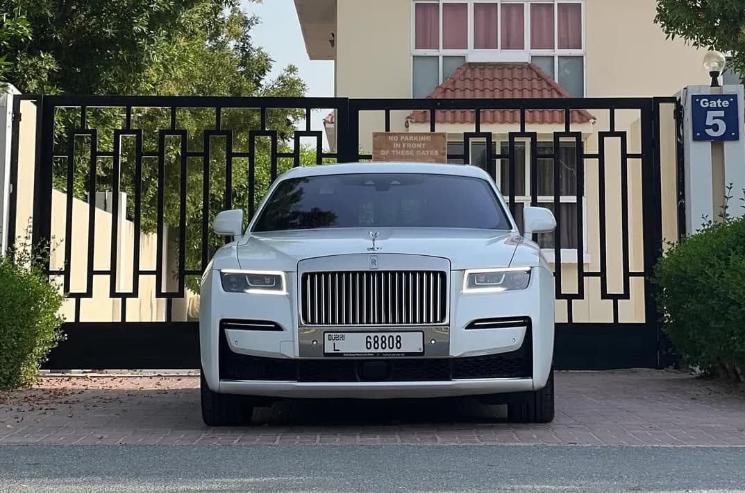 تأجير Rolls-Royce Ghost Extended Wheelbase 2022 في دبي - صورة تفصيلية
