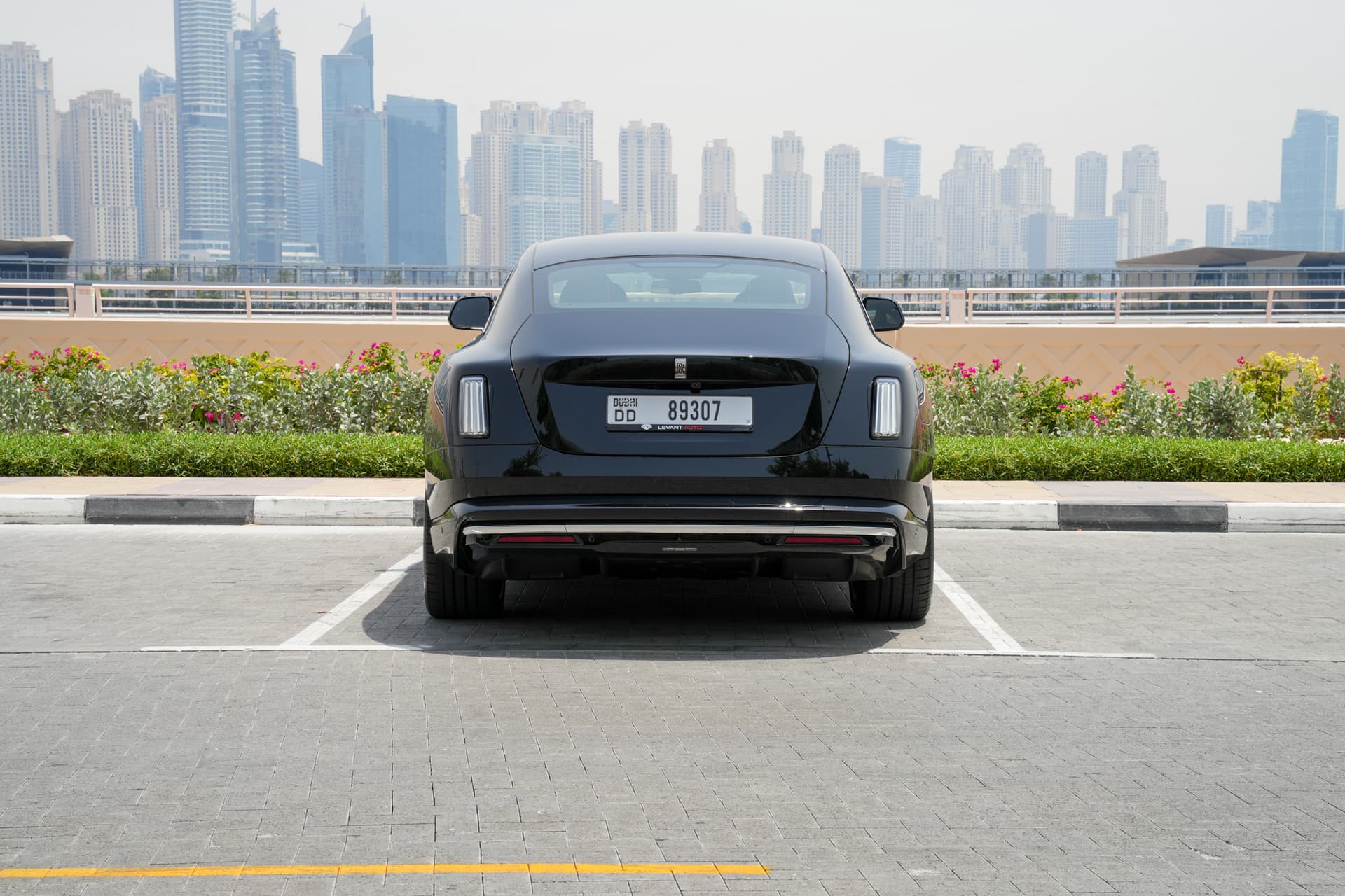 تأجير Rolls-Royce Spectre 2025 في دبي - صورة تفصيلية